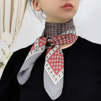 Gorąca sprzedaż 2020 kobiet jedwabny szalik kwadratowych włosów szale Foulard głowy marki szale i okłady chustka chustka hidżab 70*70cm 2